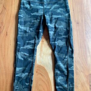 Athleta Camouflage Print Leggings